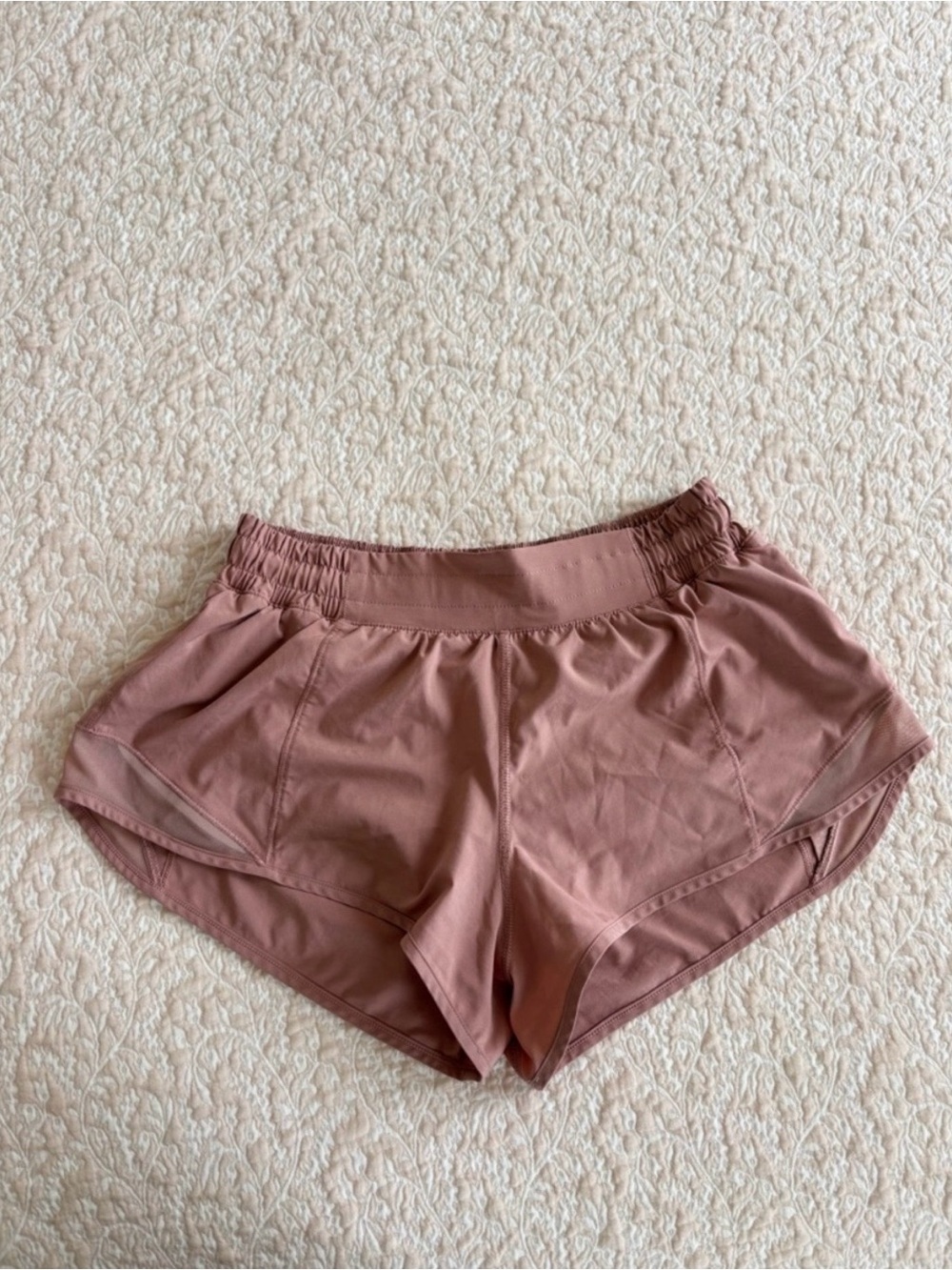 Lululemon Women’s Hotty Hot Low Rise Lined Shorts